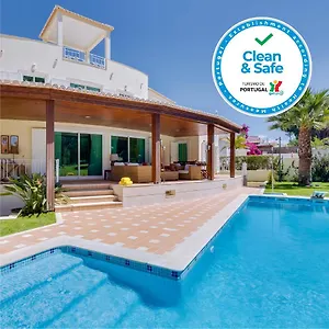 Villa Onj Vilamoura, Quarteira