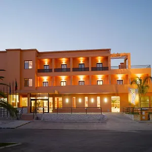 Sol Hotel