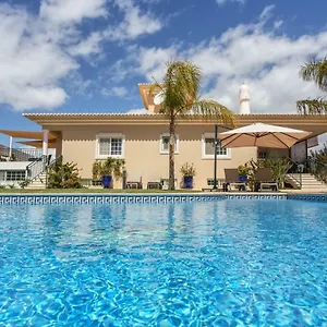 Villa Fonte Santa, Quarteira